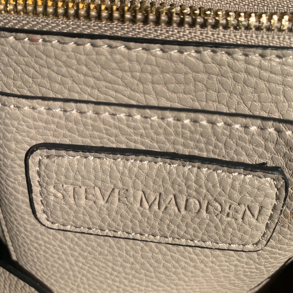 Steve Madden Cream Shoulder Bag with Floral Scarf,HP25 - Picture 8 of 10